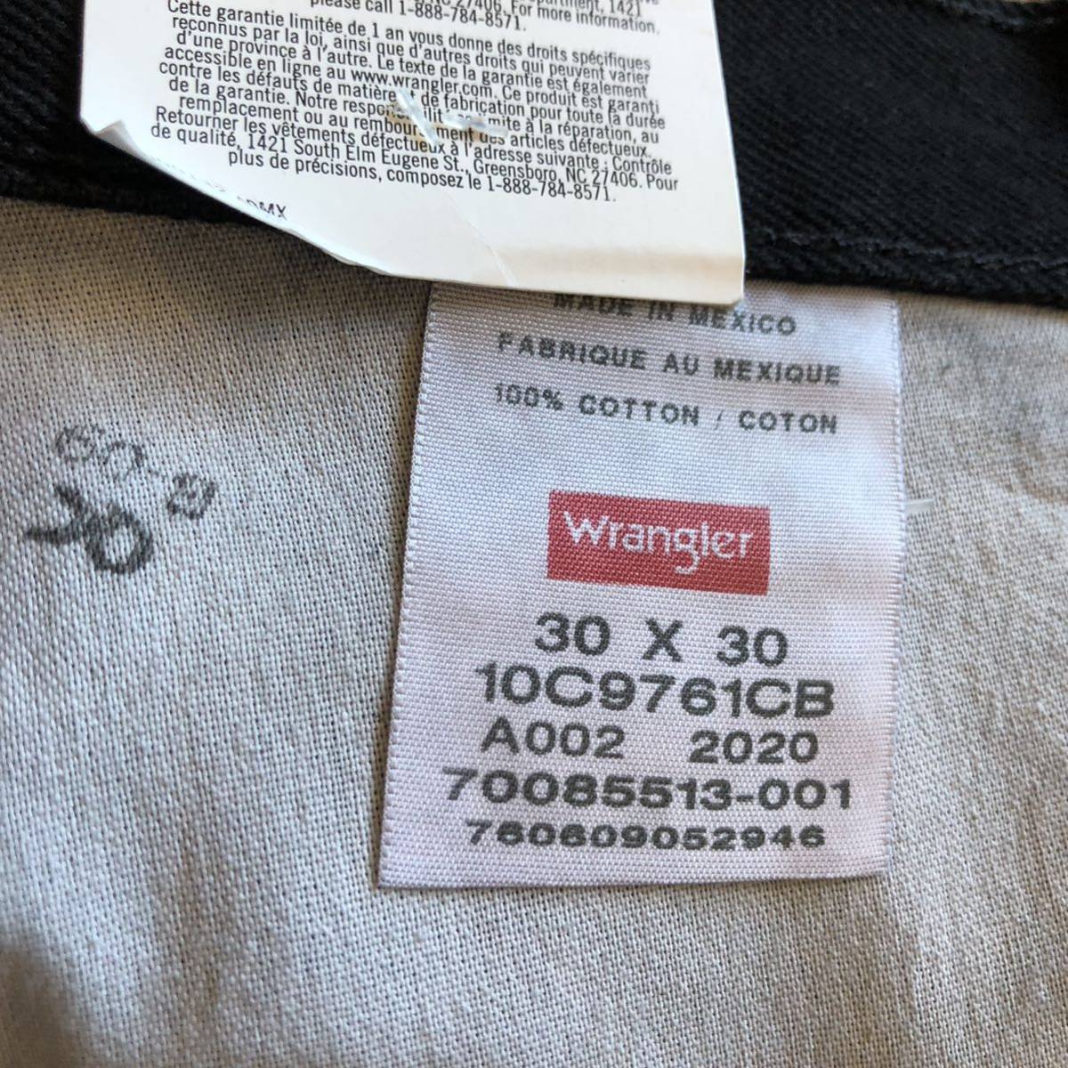 新品 デッドストック Wrangler ラングラー ブラックデニム ジーンズ メンズ W30 L30 パンツ フラッシャー付き未使用品 RELAXD FIT P1117_画像4