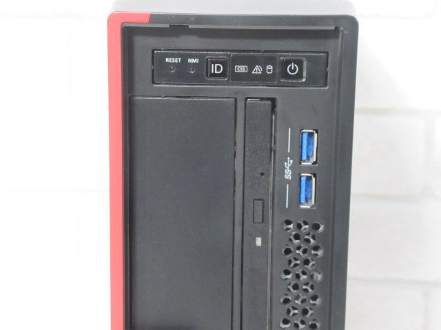 Ω 新DCD 1416ｍ 保証有 富士通【 PRIMERGY TX1320 M4 】【 Xeon E-2124 3.3GHz / 300GB SAS 2.5インチ ×2 / 8.00GB / OS 無 】鍵付_画像3