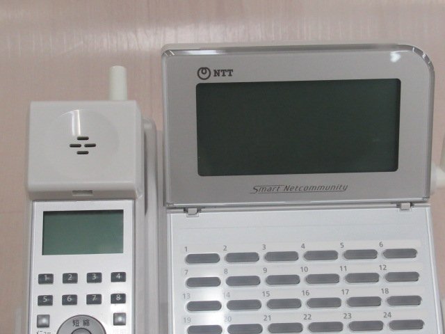 買い割 ▲ZZT 879 o 保証有 NTT ZX-(24)CCLSTEL-(1)(W) αZX 24ボタンカールコードレス電話機 21年製 綺麗目 電池付・祝10000！取引突破！