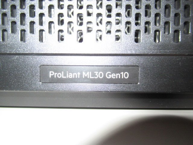 ▲Ω 新DCD 1512◆保証有 HPE ProLiant ML30 Gen10 タワー【 Xeon E-2134 3.5GHz / 32.0GB / HDD:SAS 300GB 2.5インチ×6 / OS無】鍵付_画像10