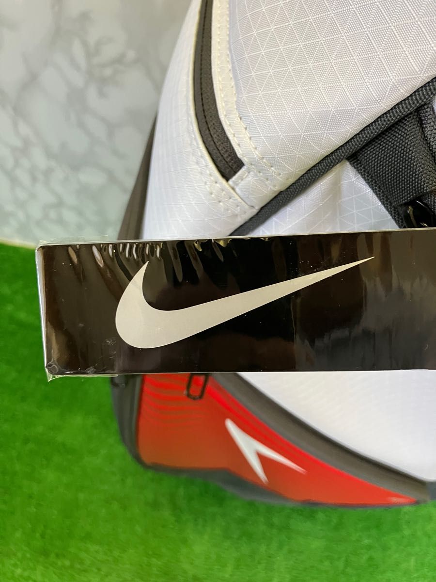 未使用品】NIKE キャディバッグ 14分割 廃盤品 ナイキゴルフ 未使用品】NIKE キャディバッグ 14分割 廃盤品 ナイキゴルフ