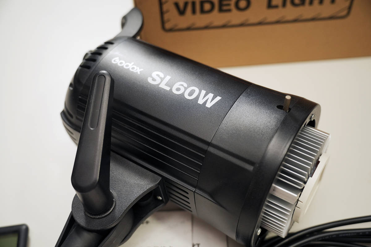 品質一番の GODOX * SL60W * 美品 リモコン付き LEDライト その他