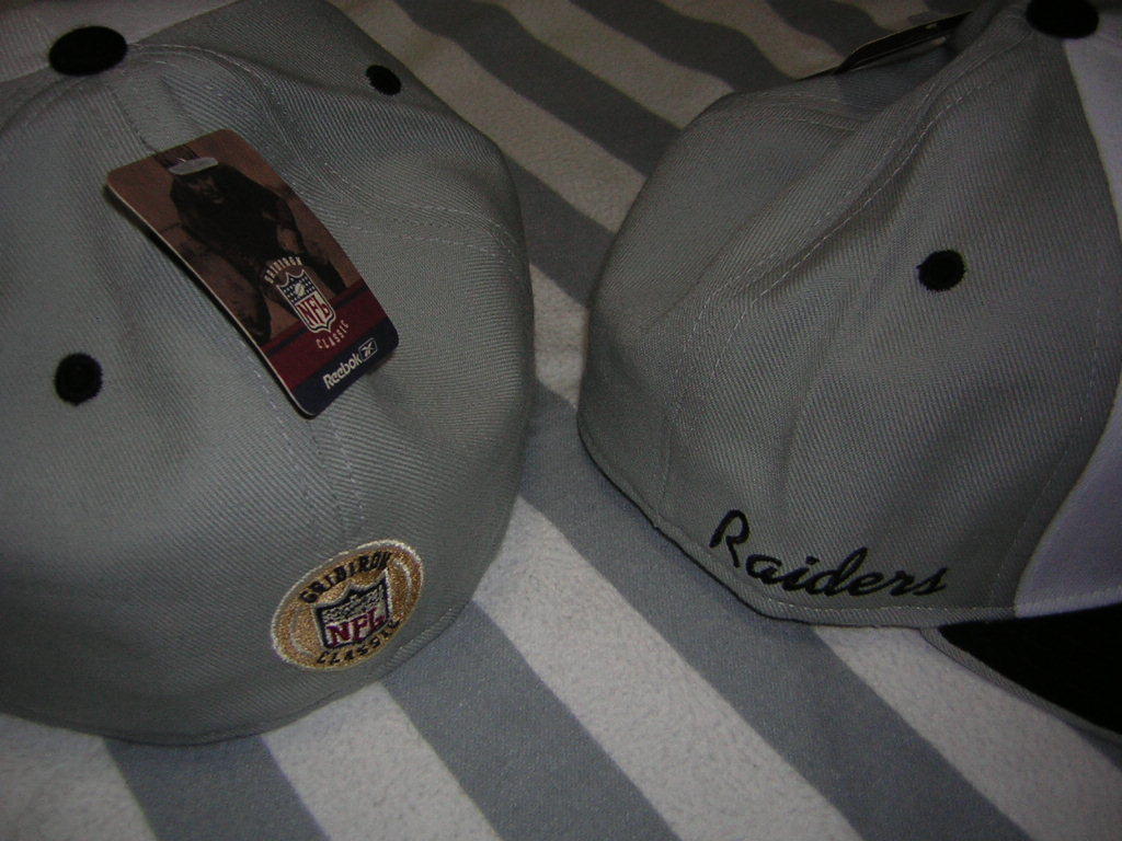 NFL* Raider s wool CAP Reebok made new goods 