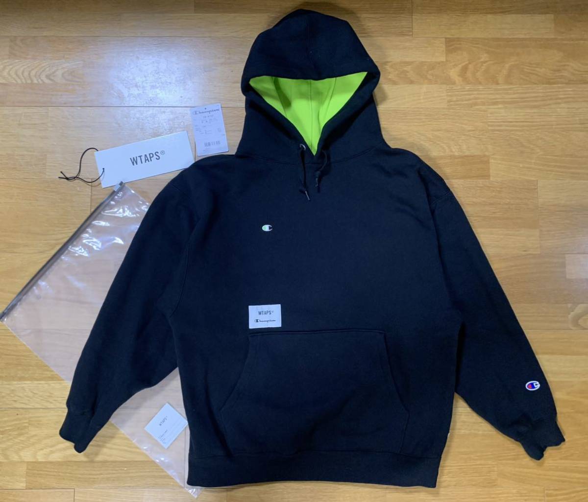 美品】WTAPS Champion Mサイズ スウェットパーカー ダブルタップス