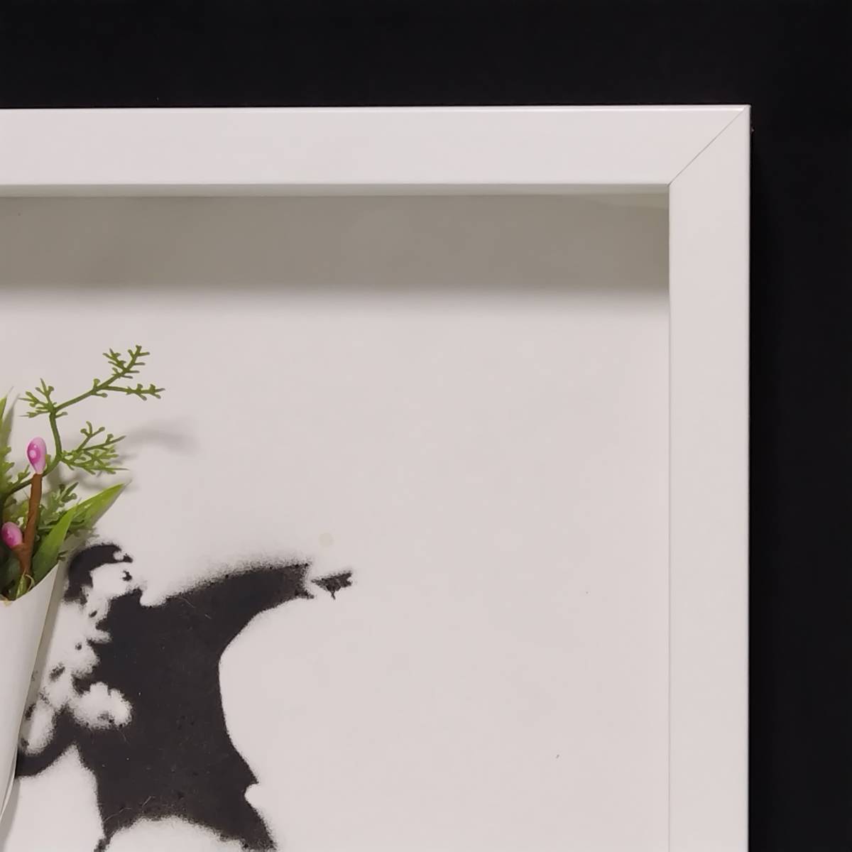 【1円～ ※早い者勝ち!】バンクシー 3D Shadow Box 投げる人 ディズマランド Flower Thrower Dismaland チケットコピー有 Banksy _画像6