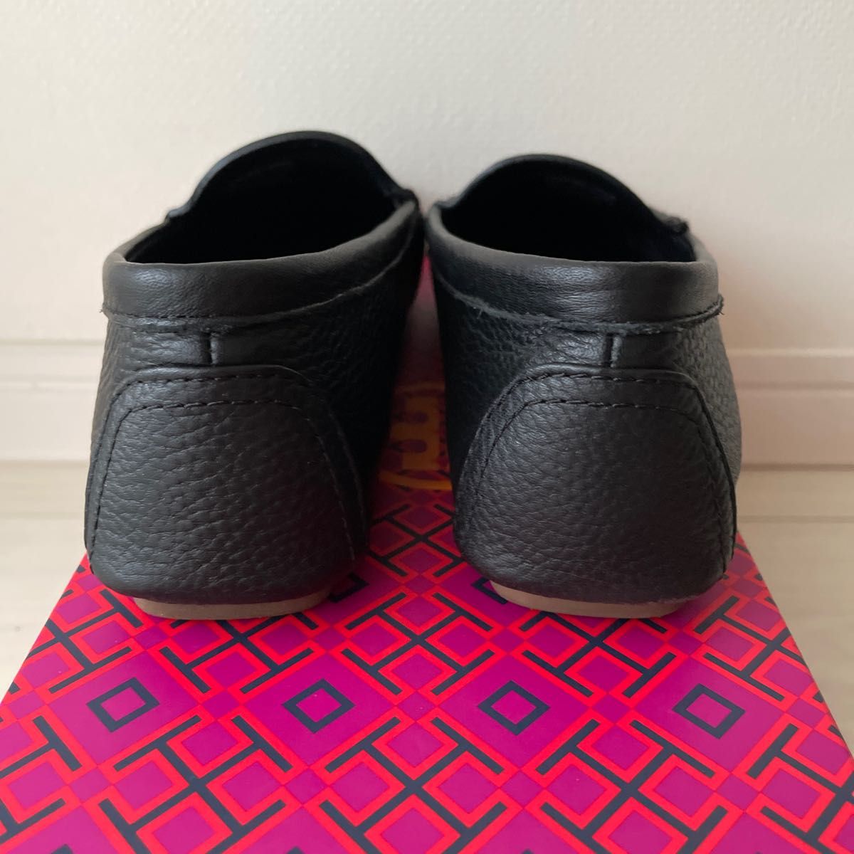 値下げ TORY BURCH トリーバーチ ブラック ドライビングシューズ 値下げ TORY BURCH トリーバーチ ブラック ドライビングシューズ