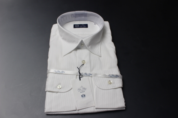 送料185円【新品】HITOYOSHI(人吉) La fete bleu　日本製　綿100%　レギュラーカラードレスシャツ　M(38-80)　白織柄/LF6-R-002(4C185_画像2