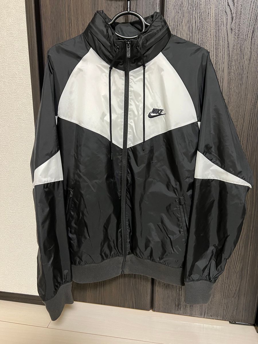 NIKE ナイロンジャケット ウィンドランナー ナイキ Lサイズ NIKE ナイロンジャケット ウィンドランナー ナイキ Lサイズ