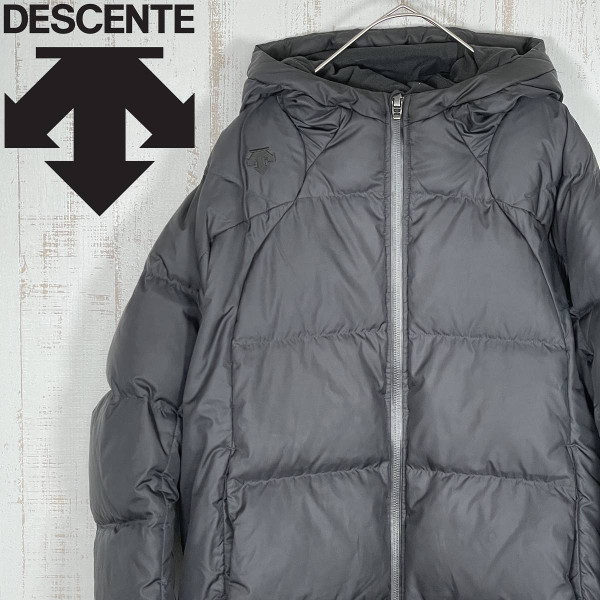 人気商品ランキング 【美品】DESCENTE グレー 刺繍ロゴ ダウン