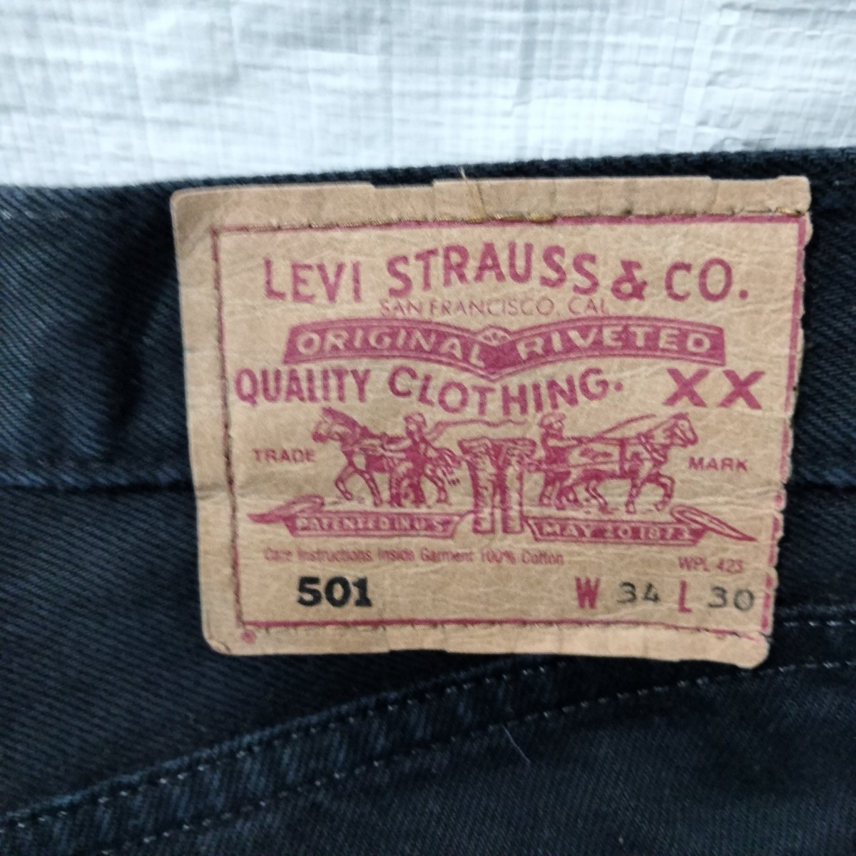 リーバイス 501 0165 Levi's black denim jeans ブラック デニム ジーンズ UK 英国製 34x30 スーパーブラック ジェットブラック 後染 黒 の画像5