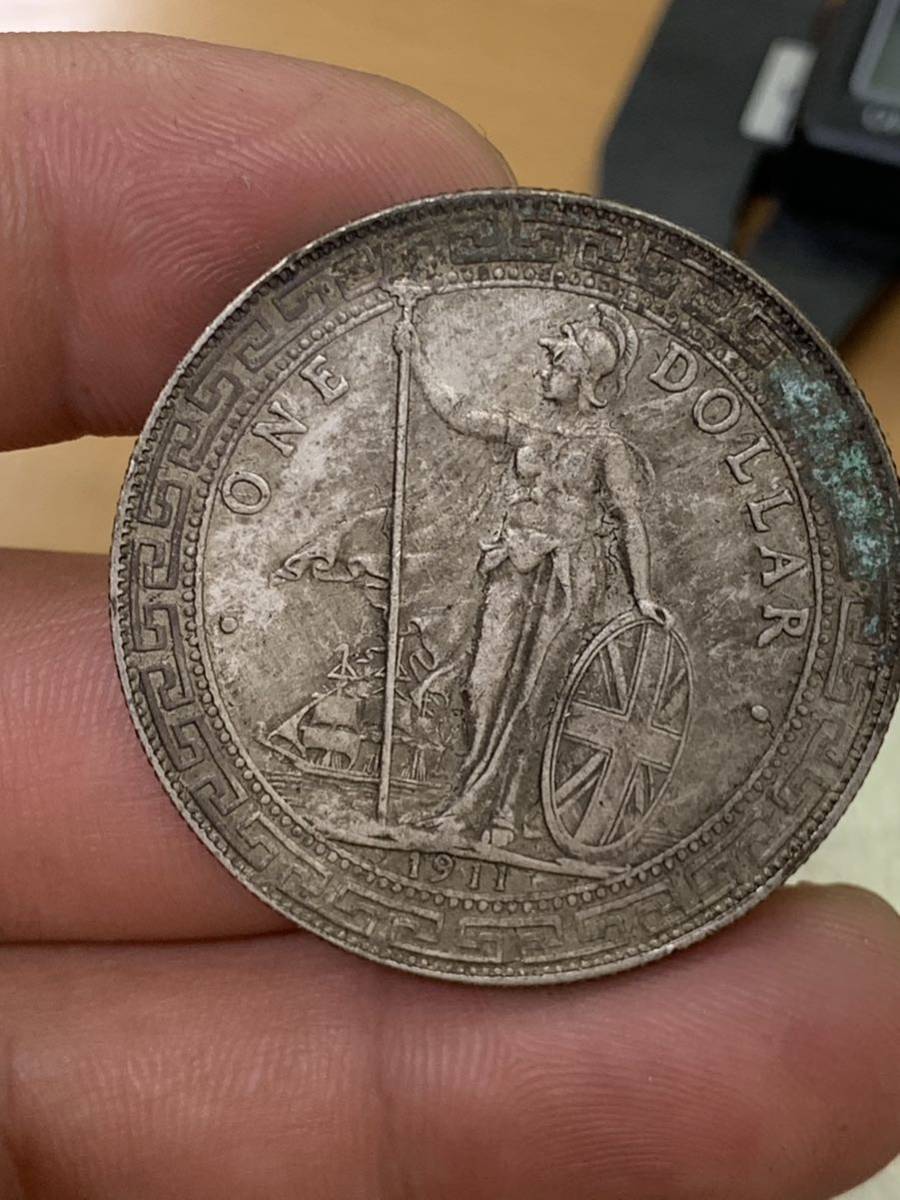 イギリス領 古銭　銀貨　香港 貿易銀 大型銀貨 中国 壹圓 _画像2
