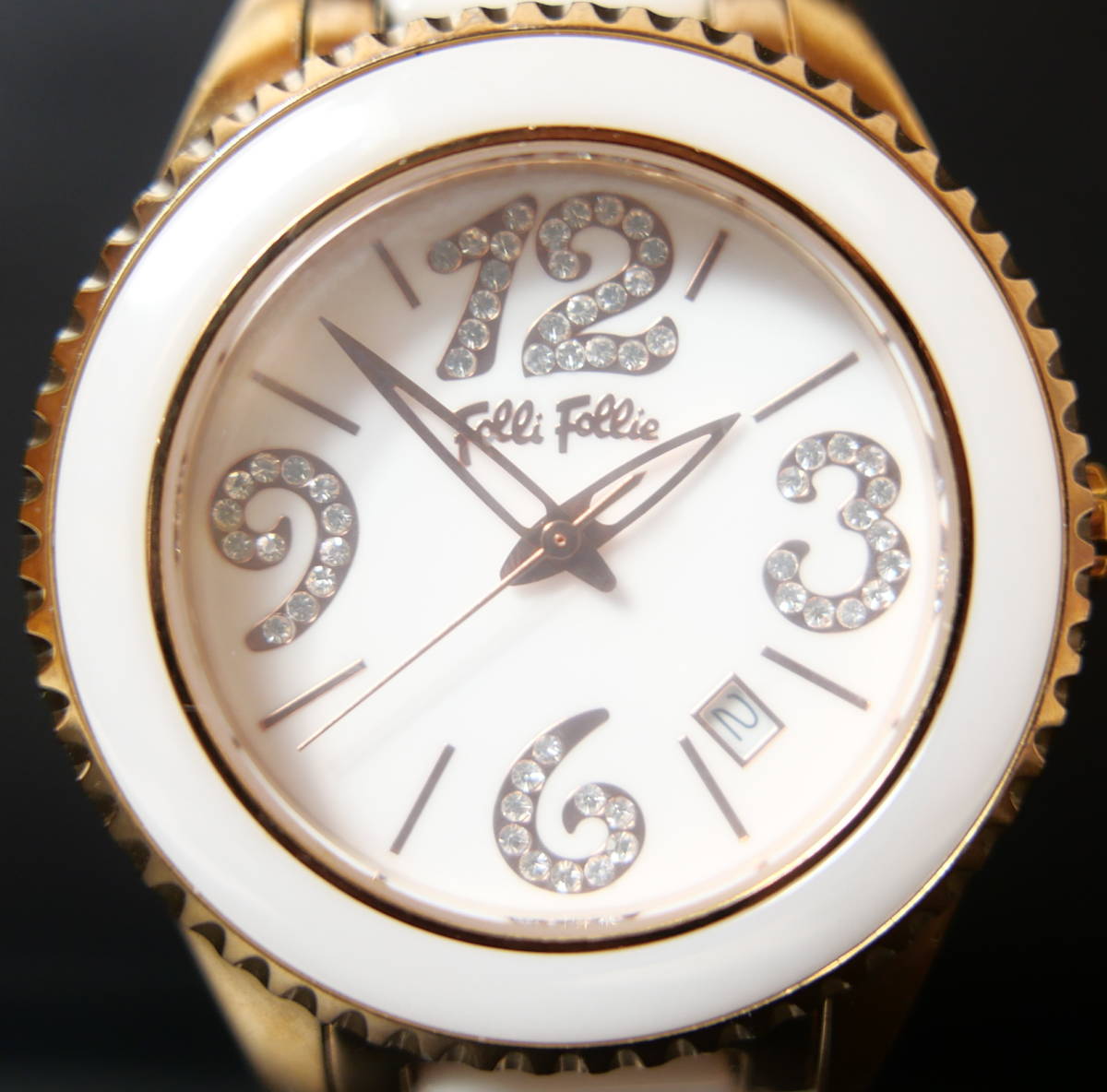 フォリフォリ 腕時計 チェンジベゼルウォッチ WF0B032BT 白文字盤 クオーツ レディース Folli Follie 中古 電池交換済み_画像2