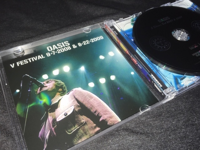 Moon Child ★ Oasis -「V Festival」シリーズ第9弾！プレス3CD_画像3