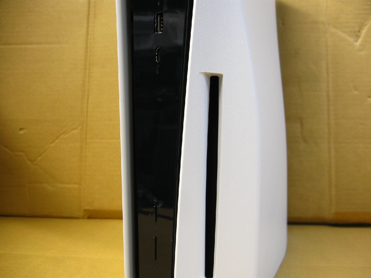 ▽SONY PlayStation5 本体 CFI-1100A ディスクドライブ搭載モデル 中古 プレイステーション5 PS5 ソニー_画像3