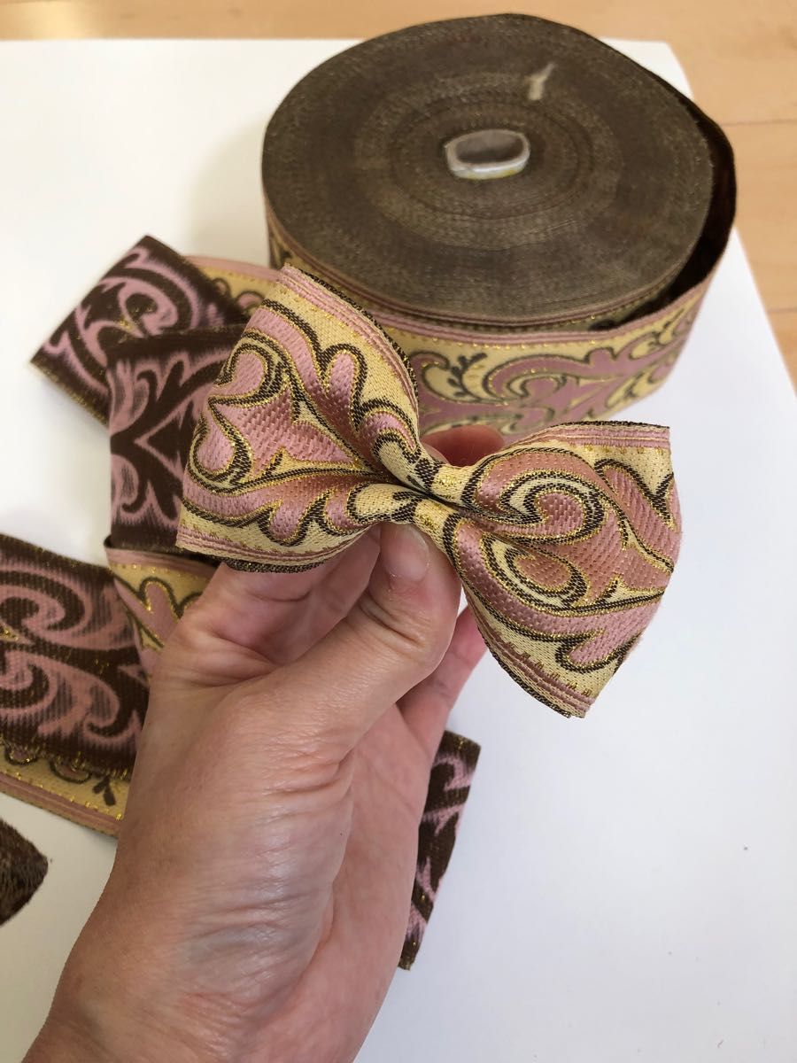 刺繍レースリボン 手芸高品質ハンドメイド洋服縫製素材2m 幅約6cm