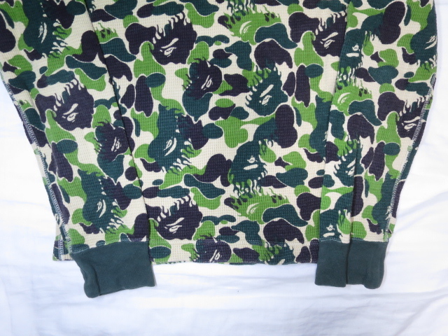 A BATHING APE アベイシングエイプ 迷彩 サーマル ロンT サイズ A BATHING APE アベイシングエイプ 迷彩 サーマル ロンT サイズ