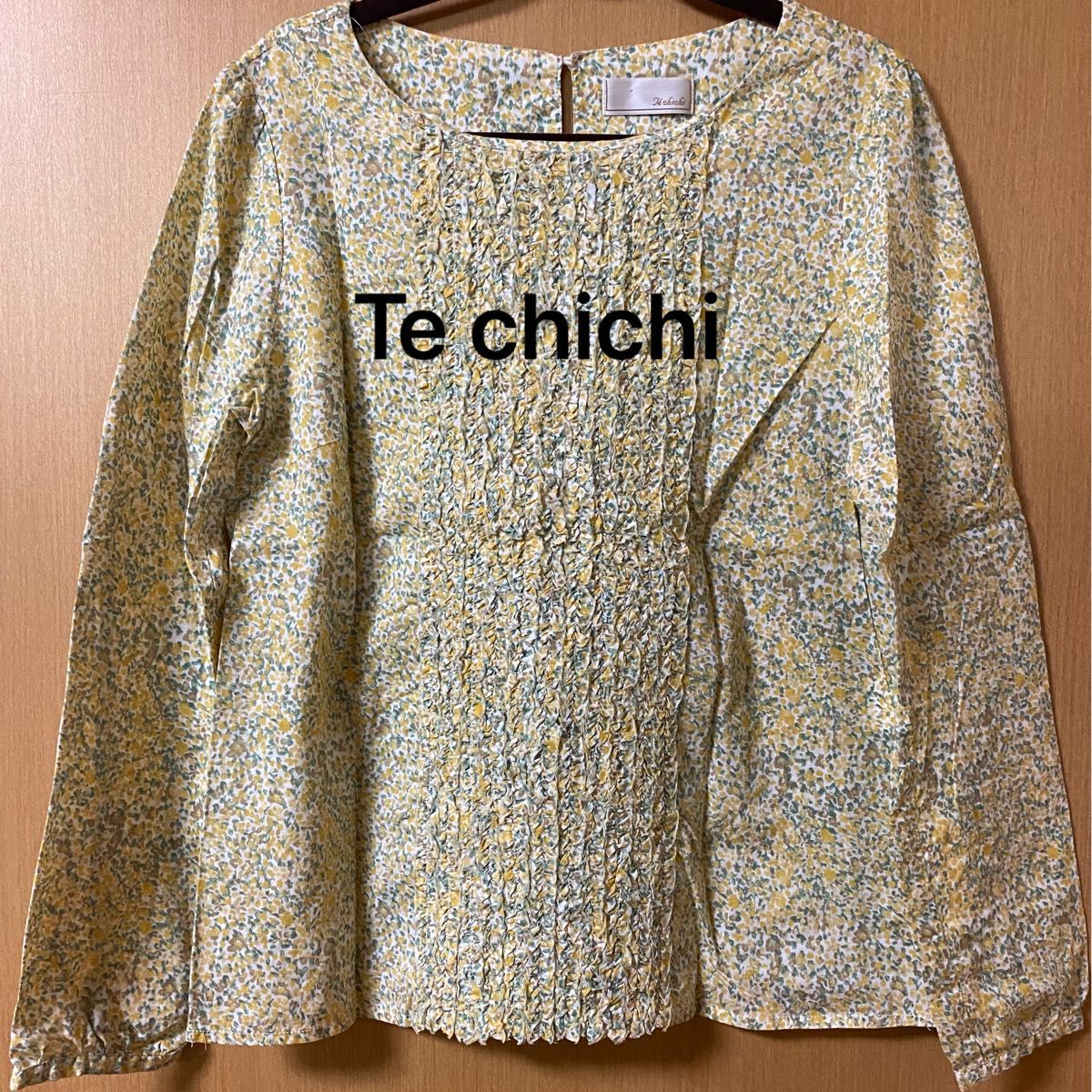 【Te chichi】花柄 長袖ブラウス