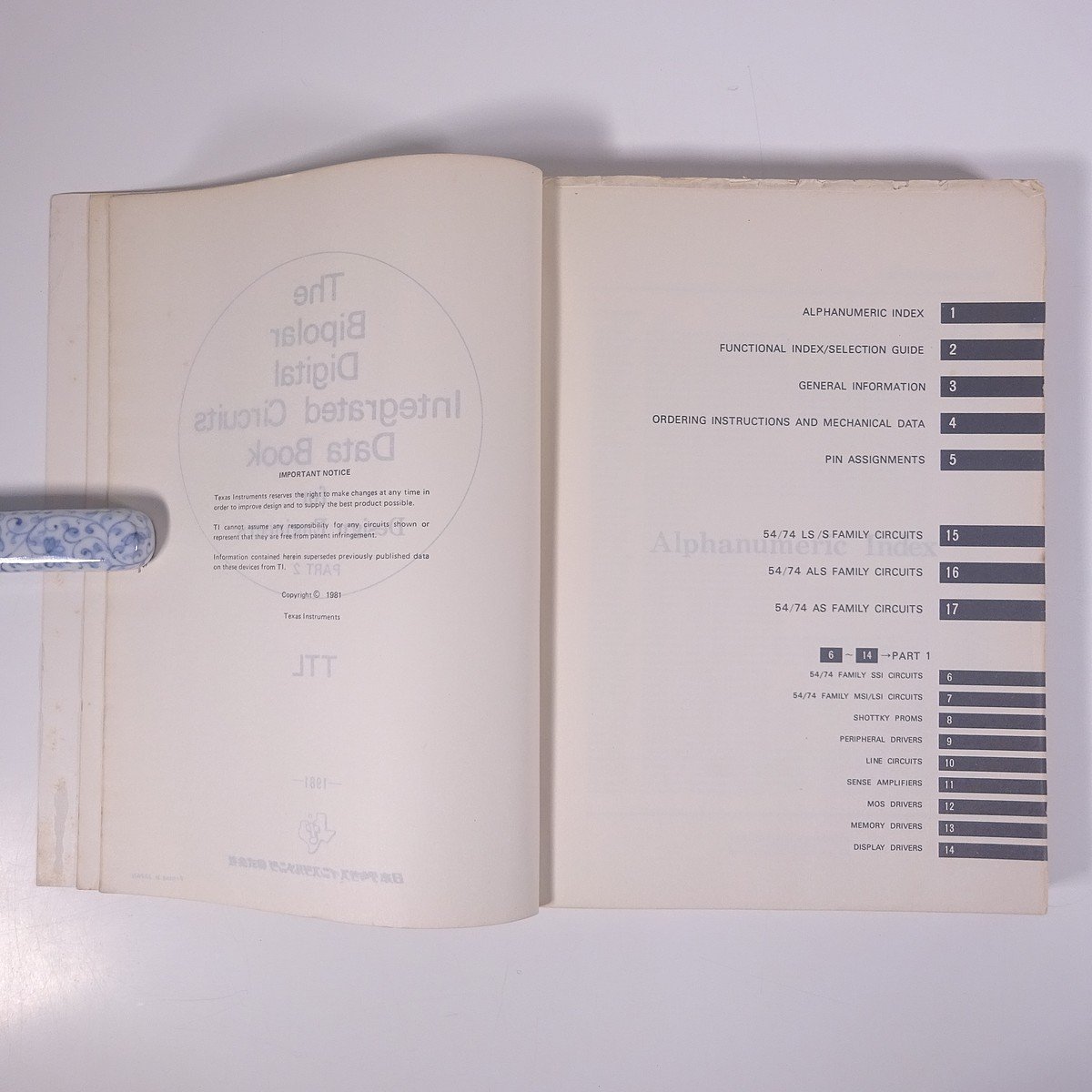英語洋書】 The Bipolar Digital Integrated Circuits Data Book PART2 TTL バイポーラデジタル集積回路 1981 大型本 電子回路 - 電気電子工学 英語洋書】 The Bipolar Digital Integrated Circuits Data Book PART2 TTL バイポーラデジタル集積回路 1981 大型本 電子回路 - 電気電子工学