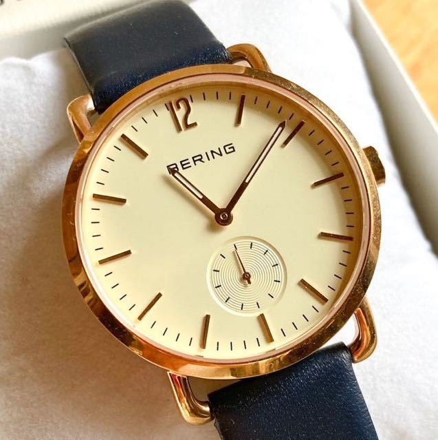 人気ブランドの 未使用 BERING ベーリング 38ｍｍ サファイアガラス