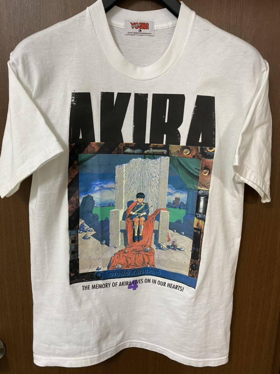 最終値下げ！　AKIRA 4巻 tシャツ ヤンマガ　未使用品　L 大友克洋　金田　鉄雄　講談社_画像2