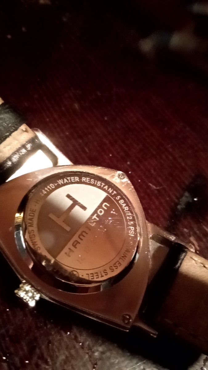HAMILTON　ベンチュラ　稼働品　箱付き　クォーツ メンズ腕時計　ロカビリー_画像7
