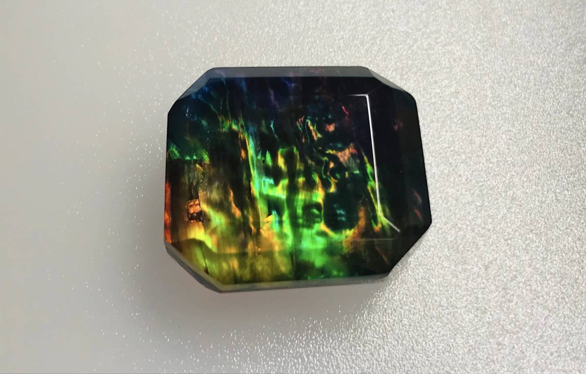 天然アンモライト 55.05Ct Ammolite 24 x 22 x 10 mm 鑑定付き パワーストーン jewelry loose 北アメリカ産_画像1