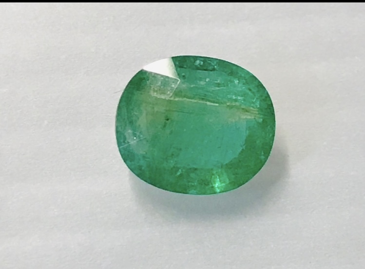 【国内鑑別書付き】天然 エメラルド 2.017ct emerald beryl 本物保証 ルース パワーストーン 宝石 ベリル 鉱物 鉱石 loose gemstone