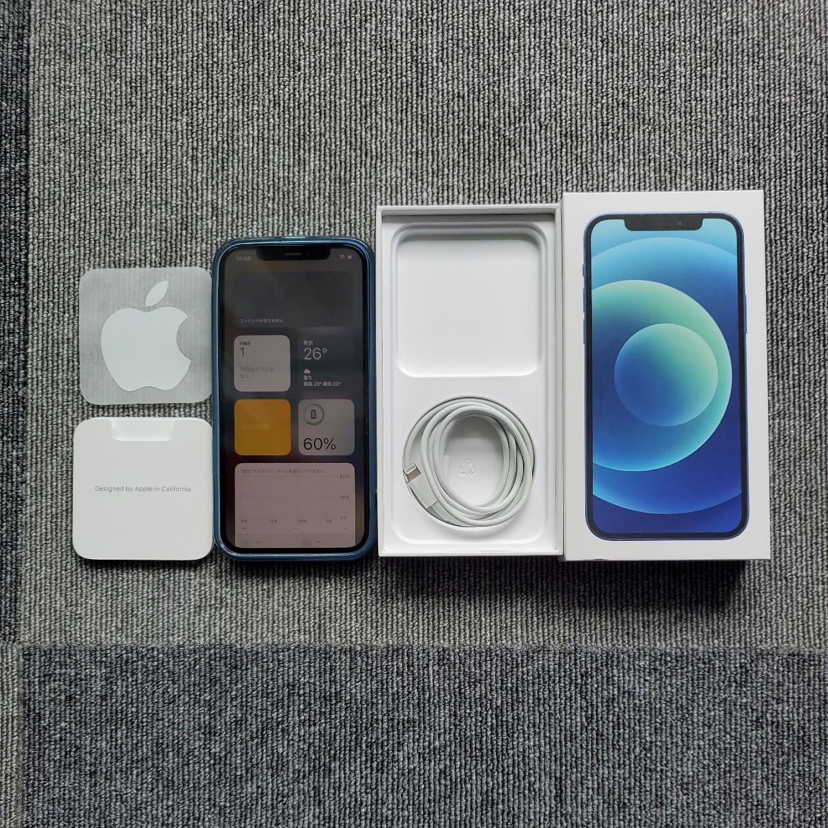 【美品】Apple iPhone 12 Blue 64GB SIMフリー au