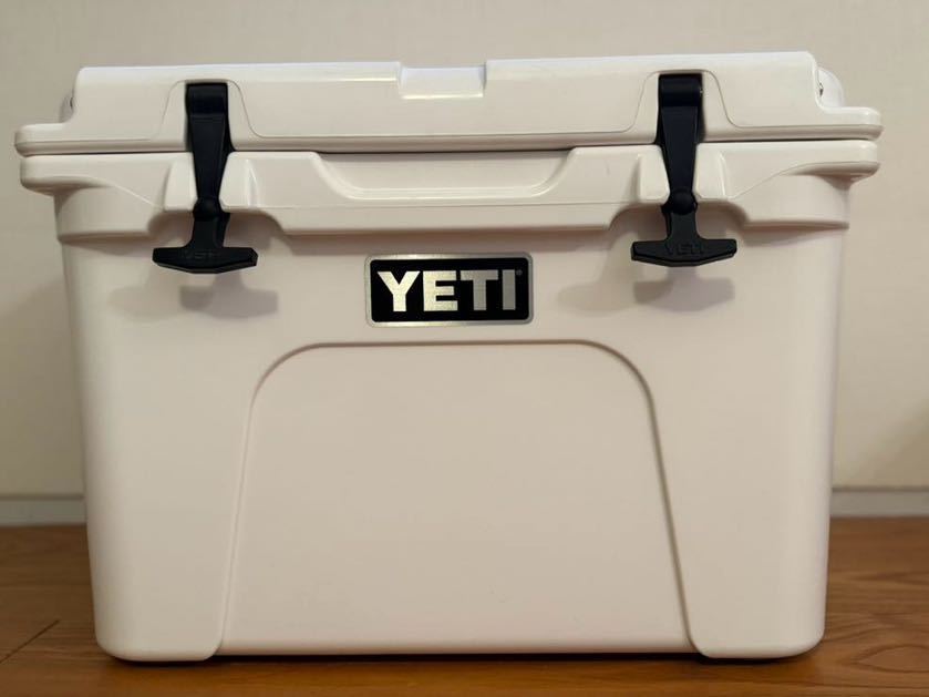 YETI （イエティ） クーラーボックス タンドラ 35qt. ホワイト YT35W