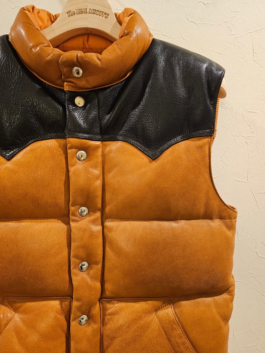 THE REAL McCOY'S DOWN VEST JOE McCOY リアルマッコイ ダウンベスト36 MJ9145 ブラウン×キャメル 美品 希少_画像1