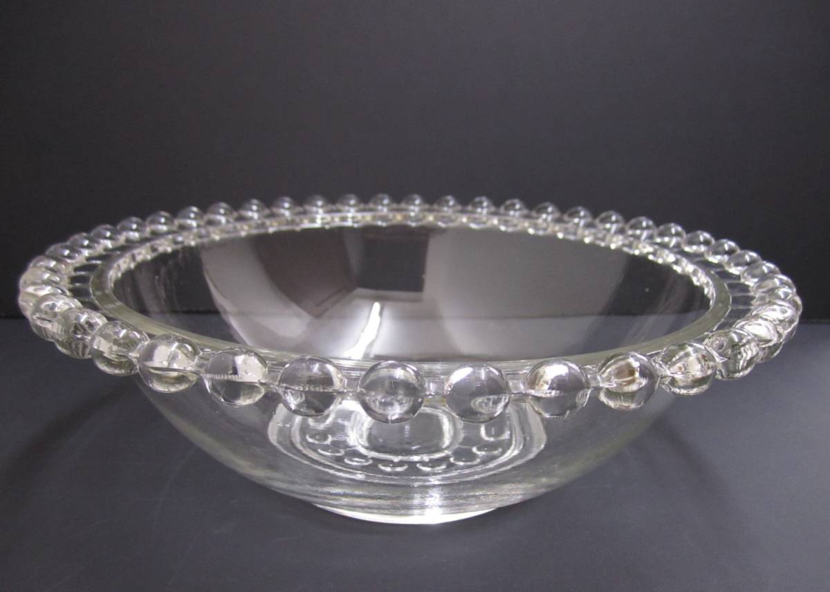 アールデコ様式のガラス鉢。厚手のしっかりとしたガラスの鉢です。_画像2
