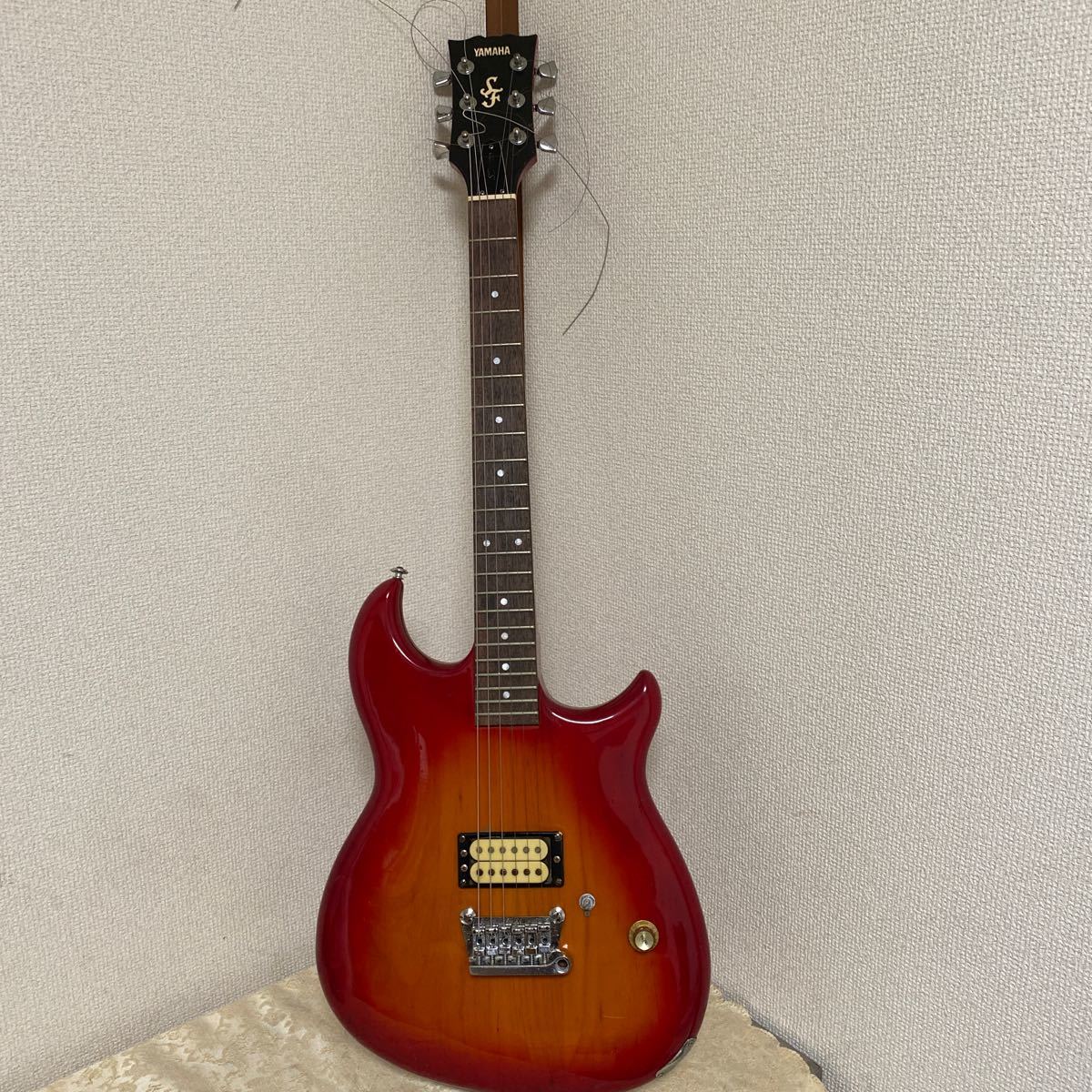 YAMAHA SF3000 ギター エレキギターの画像1