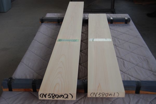 桧 ヒノキ（東農檜） 2本で12700円 角材 材木 木材 新品 8年乾燥_画像2