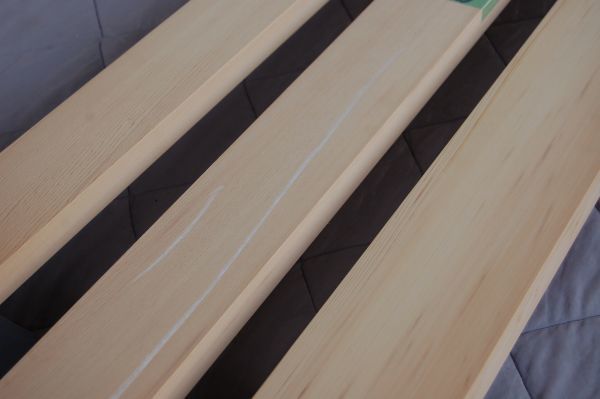 木曽桧 ヒノキ（天然材） 3本で6200円 角材 材木 木材 新品 8年乾燥