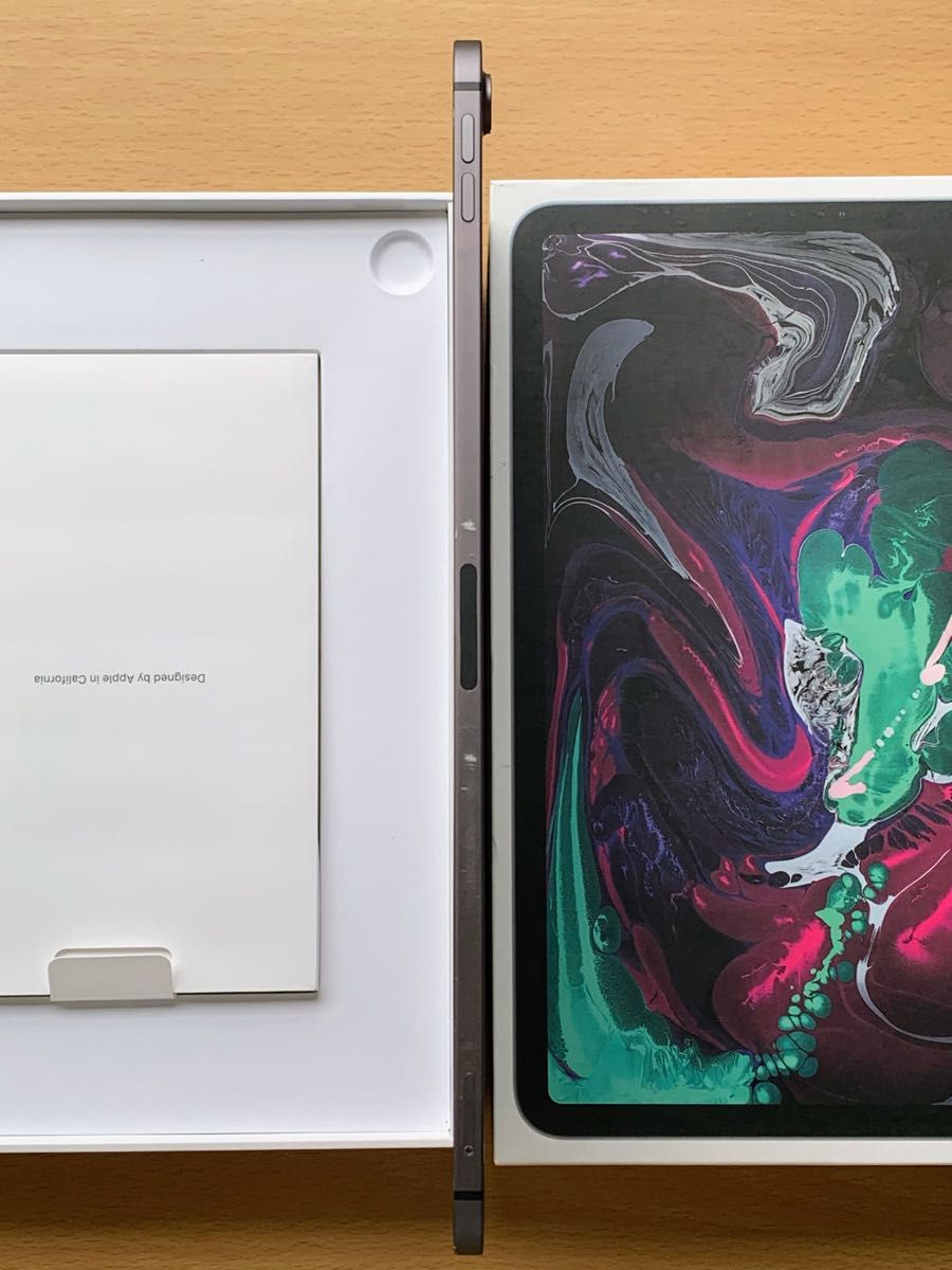 Apple iPad Pro 11インチ (第ー世代) 64GB スペースグレー Apple iPad Pro 11インチ (第ー世代) 64GB スペースグレー