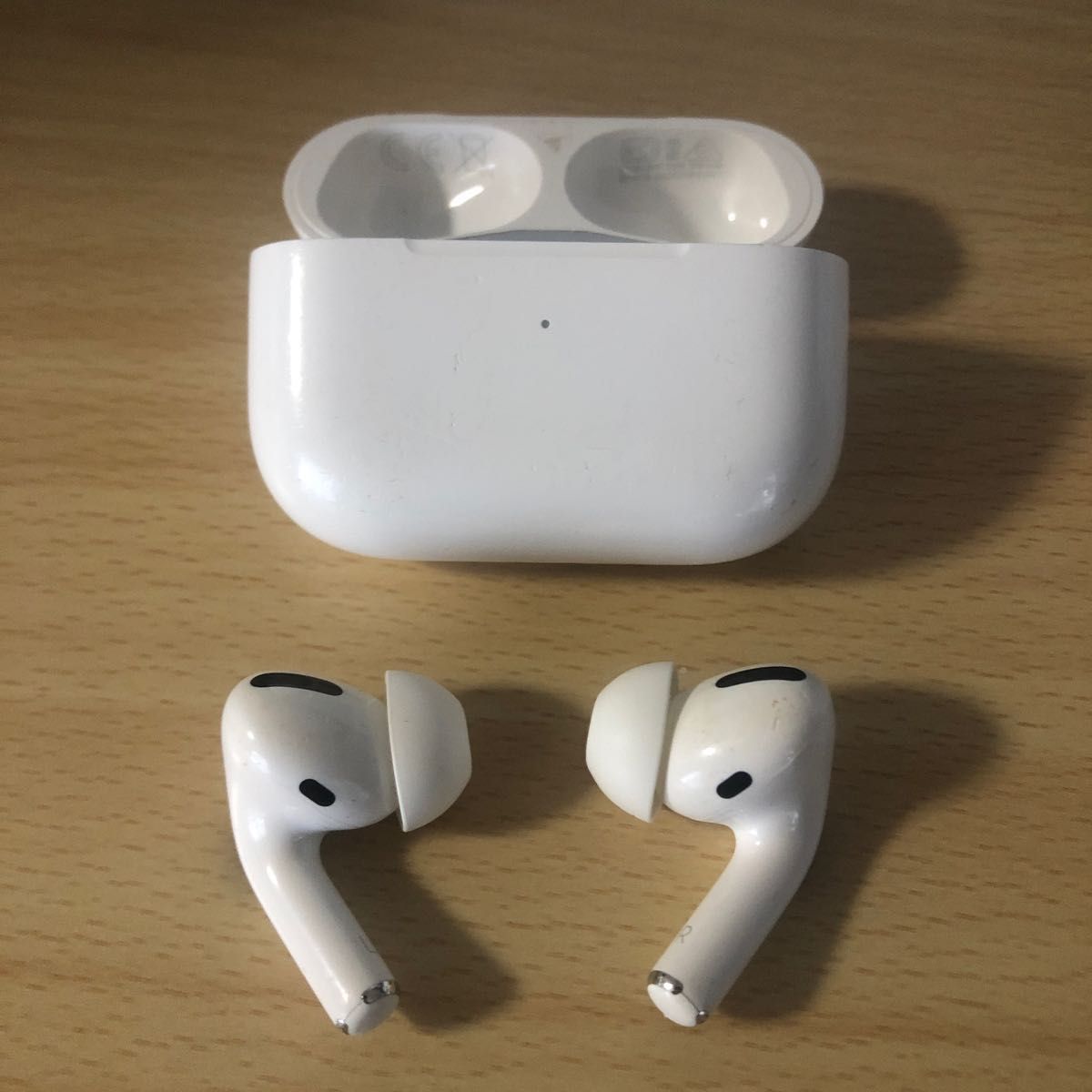 11 Apple Airpods Pro 第1世代 第一世代 A2190 A2083 A2084 正規品