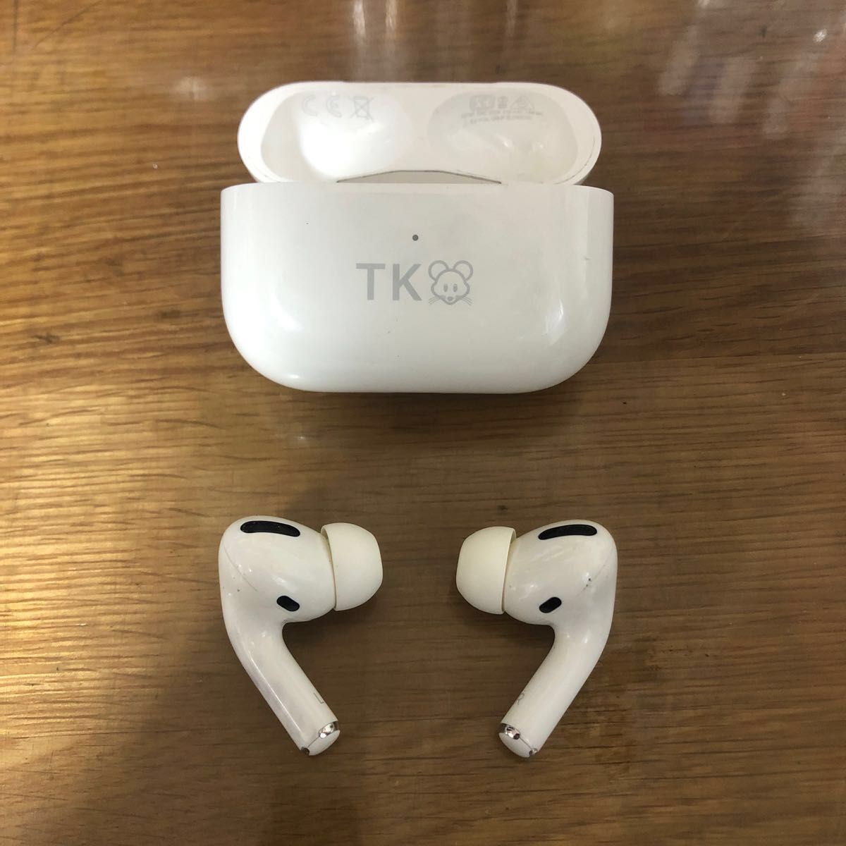 Apple Airpods Pro 第1世代 第一世代 A2190 A2083 A2084 正規品 MLWK3J