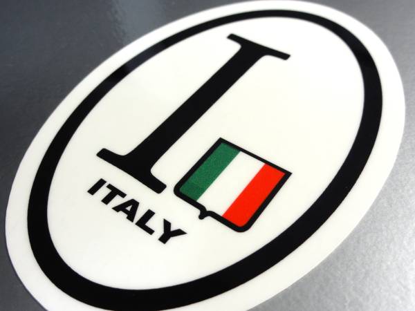 Z0D1縦●ビークルID/イタリア国識別ステッカー Mサイズ 12x8.5cm●シール FIAT フィアット 500 ヨーロッパ 国旗 国名 Italy 車に_Wc EU_画像5