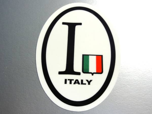 Z0D1縦●ビークルID/イタリア国識別ステッカー Mサイズ 12x8.5cm●シール FIAT フィアット 500 ヨーロッパ 国旗 国名 Italy 車に_Wc EU_画像2