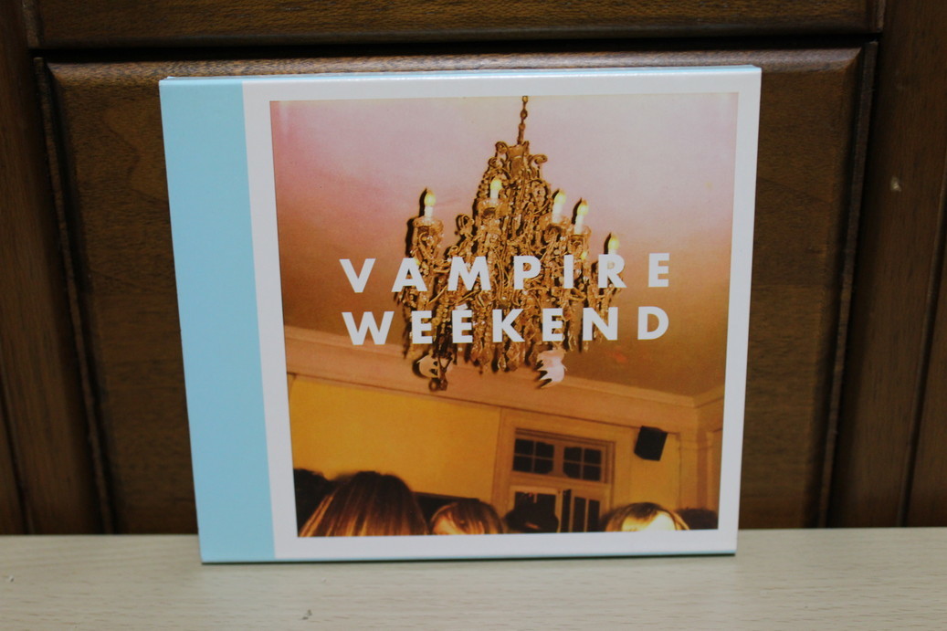 ◆Vampire Weekend - Vampire Weekend / CD スリップケース付 / ヴァンパイア・ウィークエンド◆_画像1