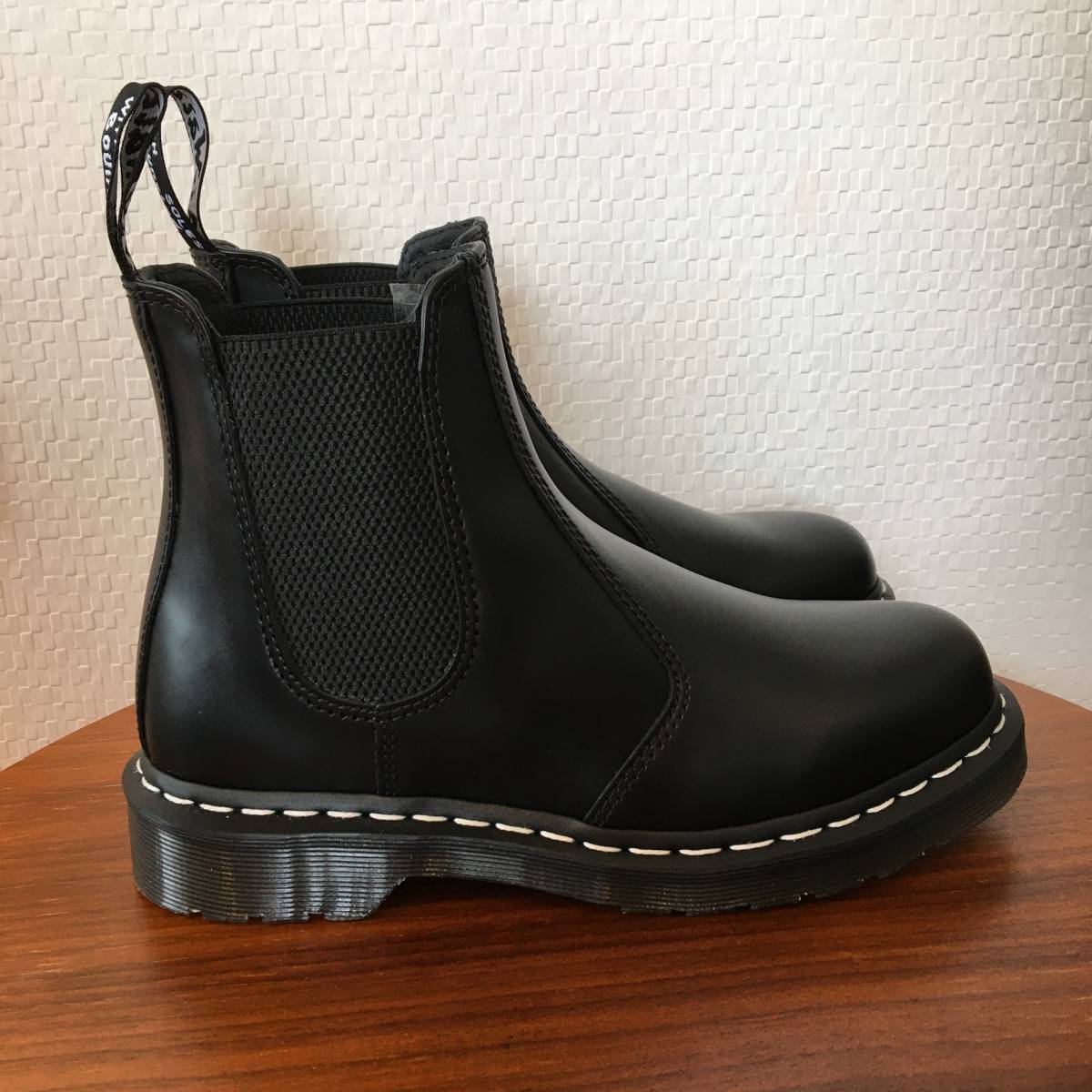 UK5（24.0cm）｜ドクターマーチン Dr.Martens 2976 チェルシーブーツ 黒 ホワイトステッチ 26257001 サイドゴア 人気 (新品)(即決)(正規品)