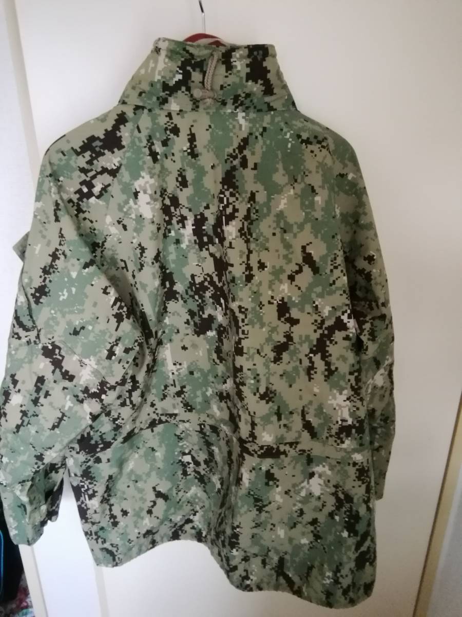 美品 U.S.NAVY 米軍 海軍 GORE-TEX ゴアテックス　パーカー small-LONG 迷彩 カモフラ USN グリーン　USED_画像2