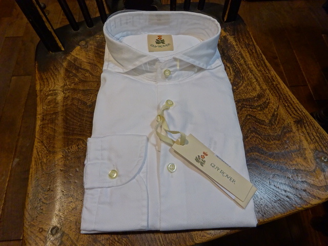 激安！新品　送料無料　イタリア製　ギローバー長袖のシャツ　ホワイト　⑤_画像1