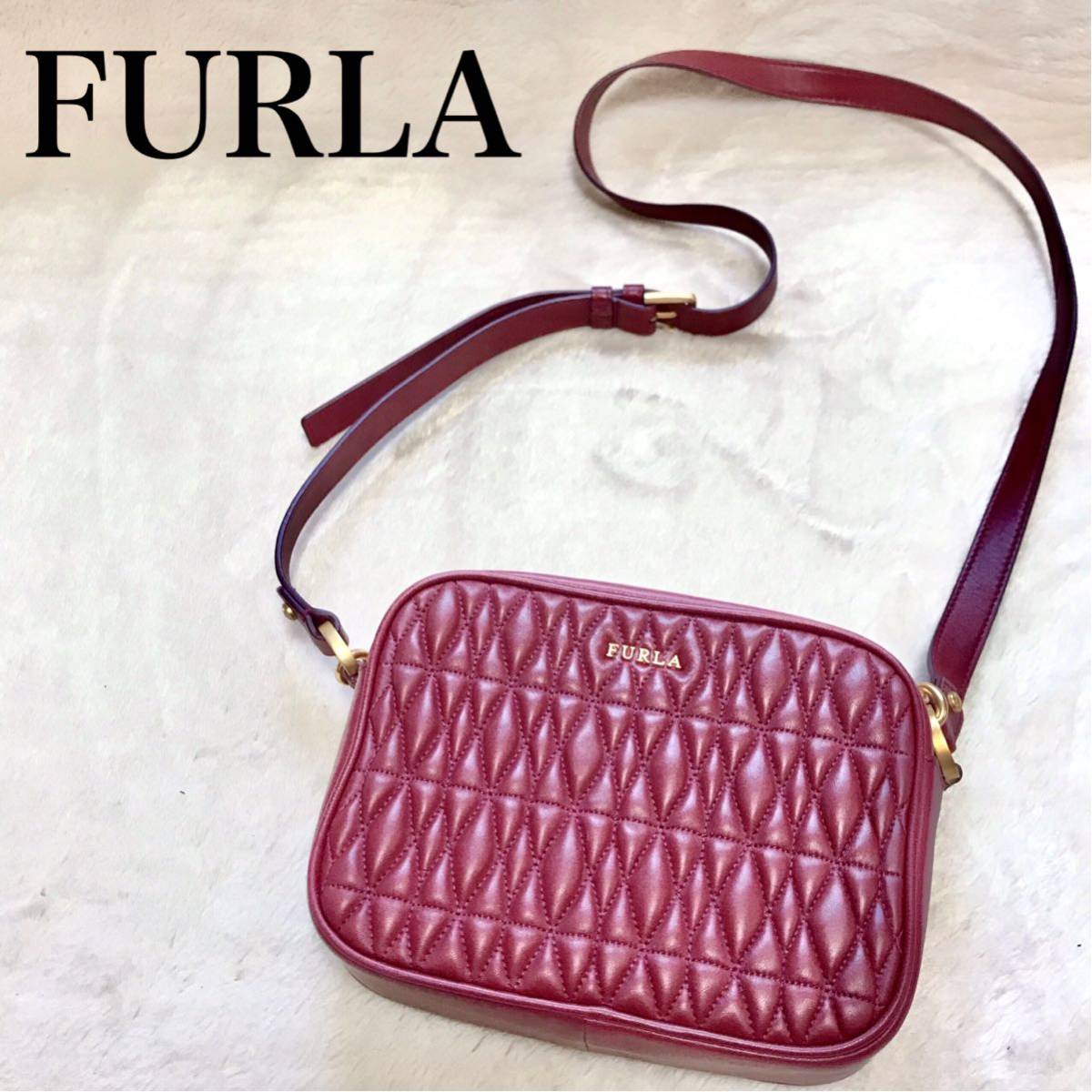 美品 FURLA フルラ 2way コメタ キルティング ショルダーバッグ 斜め