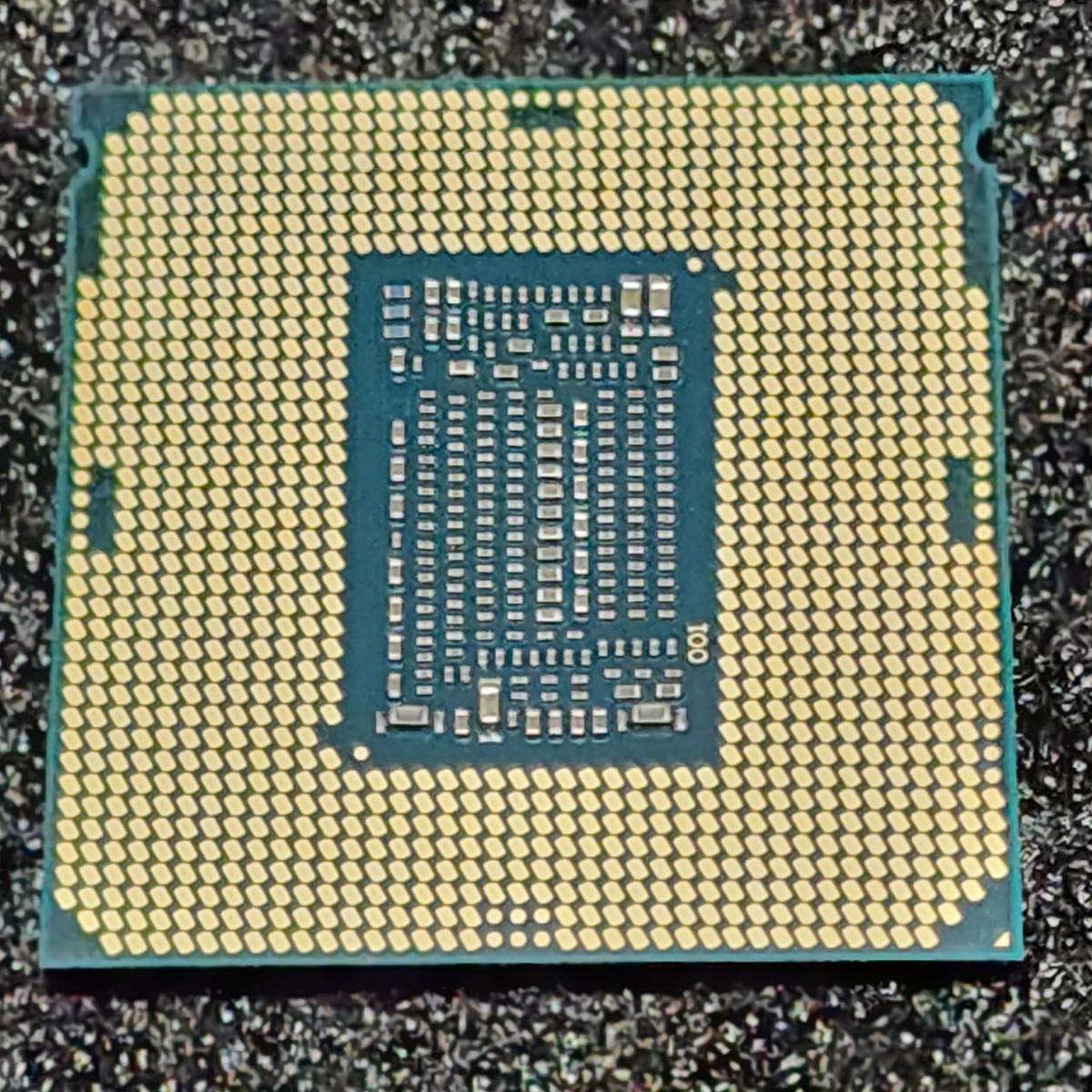 CPU Intel Core i5 9500 3.0GHz 6コア6スレッド CoffeeLake PCパーツ インテル 動作確認済み