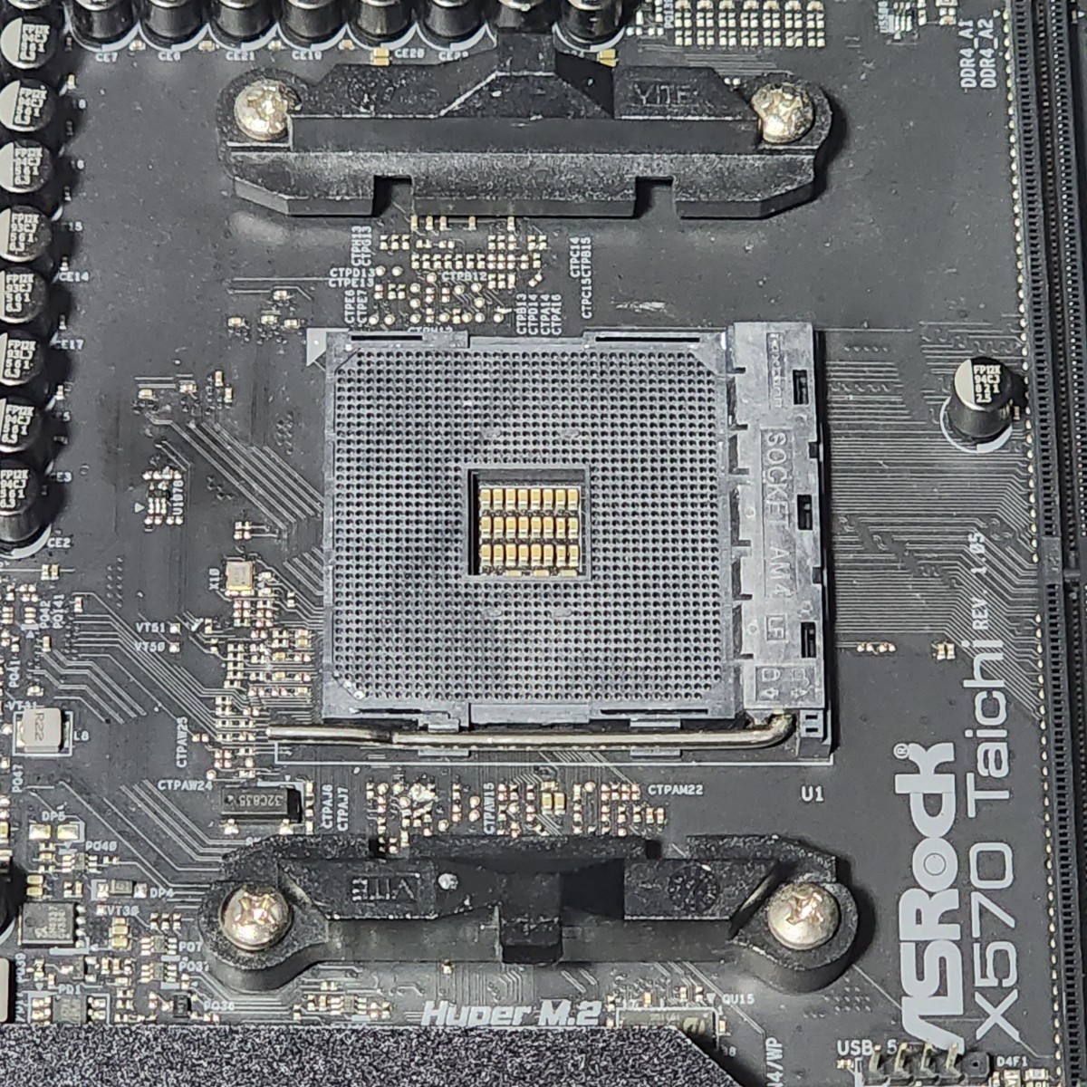 ASRock X570 Taichi IOパネル一体型 Socket AM4 ATXマザーボード ASRock X570 Taichi IOパネル一体型 Socket AM4 ATXマザーボード