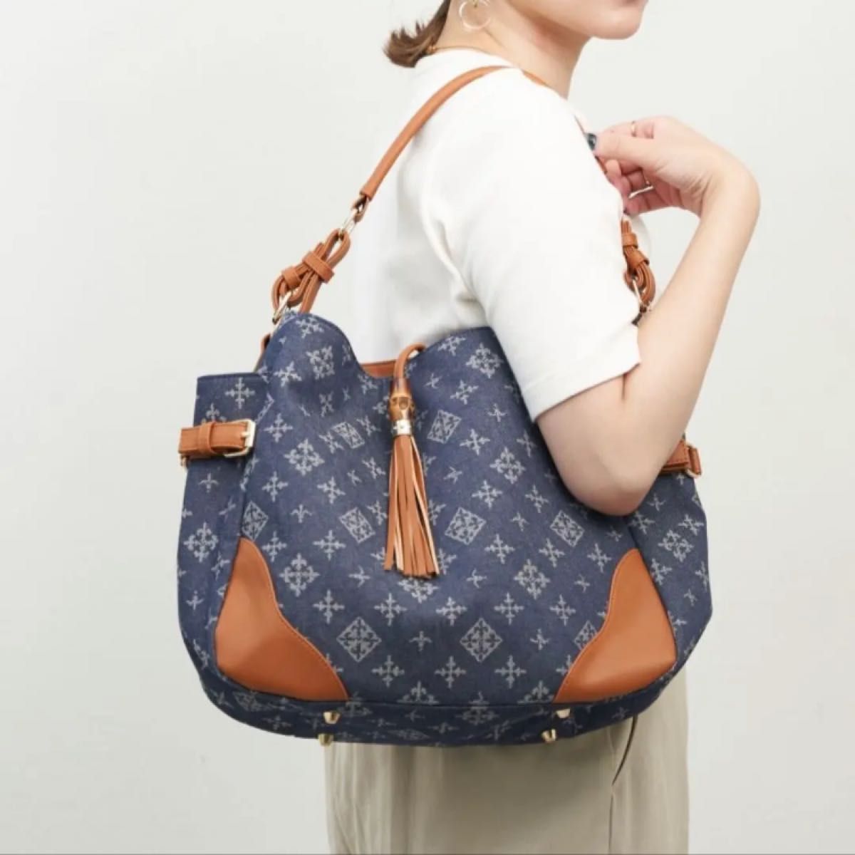 Daily russet】デニムジャガード タッセルワンショルダーバッグ Daily russet】デニムジャガード タッセルワンショルダーバッグ