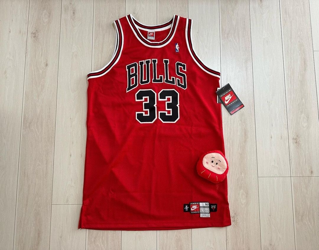 世界有名な ブルズ シカゴ NBA スコッティ 50 サイズ ジャージ カット プロ オーセンティック ナイキ ピッペン 記念ユニフォーム 世界有名な ブルズ シカゴ NBA スコッティ 50 サイズ ジャージ カット プロ オーセンティック ナイキ ピッペン 記念ユニフォーム