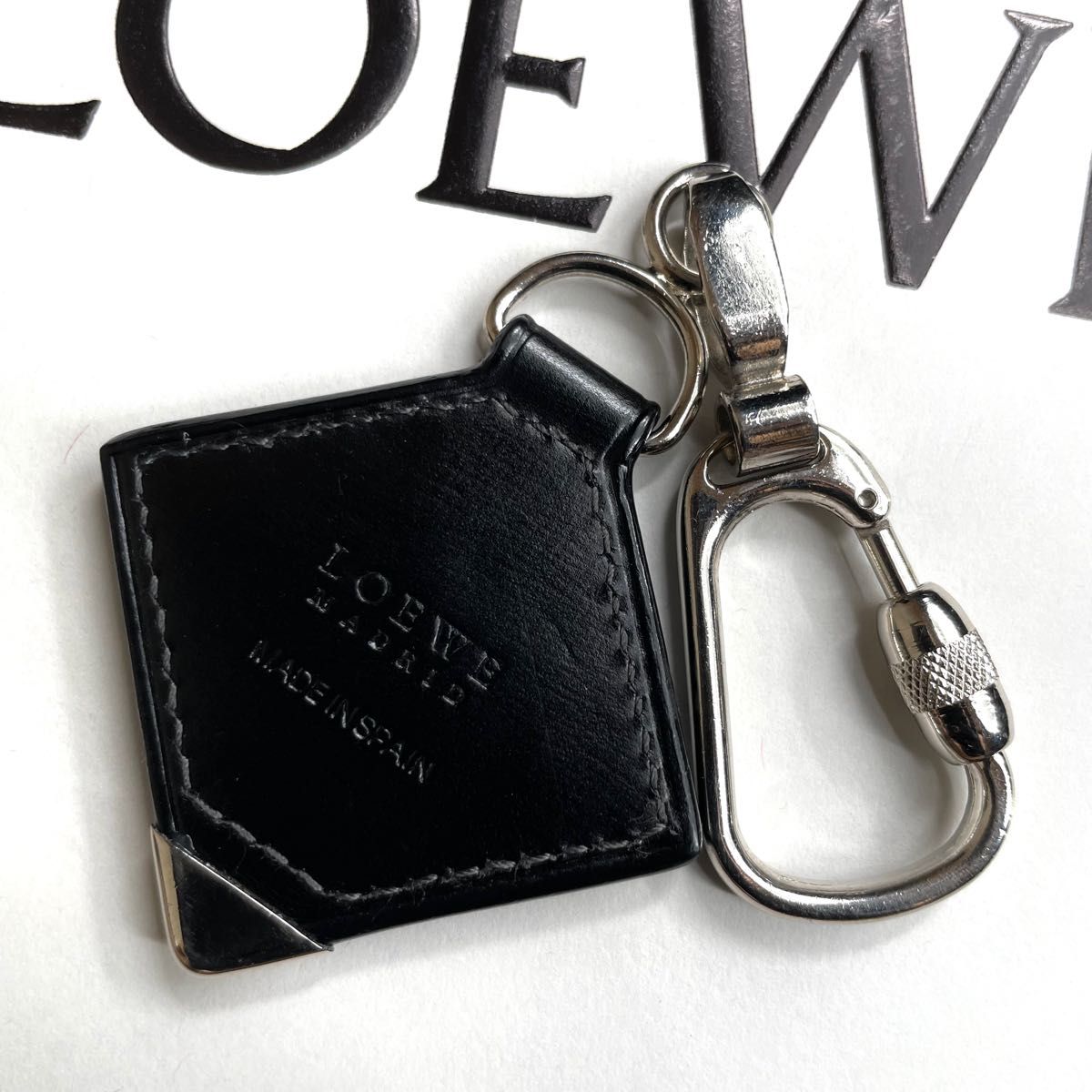 未使用級 入手困難 / LOEWE ロエベ アナグラムカラビナ 未使用級 入手困難 / LOEWE ロエベ アナグラムカラビナ