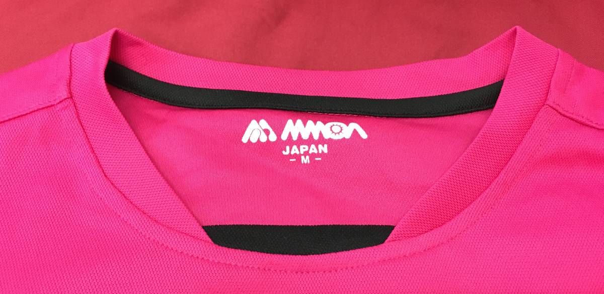 MMOAJAPAN　モア・ジャパン　半袖Ｔシャツ(バドミントン)　マゼンタピンク・星柄　Mサイズ　レディース　 01 